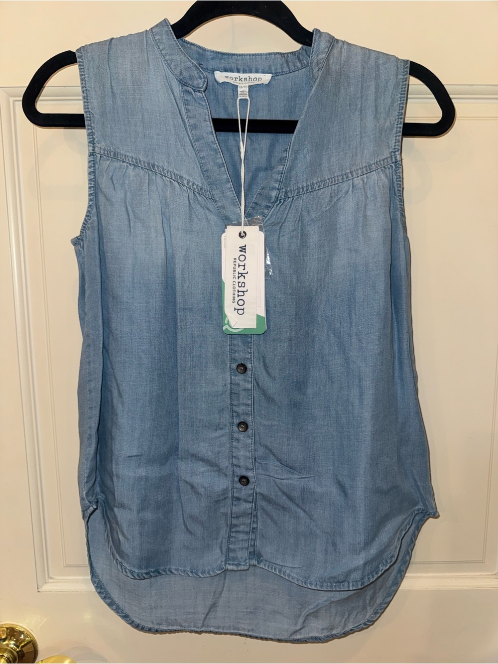 Workshop Republic Clothing Light Blue Sleeveless Chambray Button-Front Top